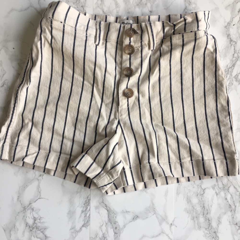 Maxwell Emmett Shorts